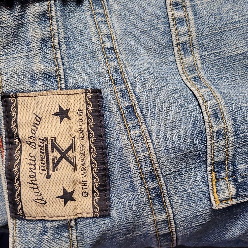 Twenty X brand 5-pocket "Jackson" jeans by Wrangler, size 11/12